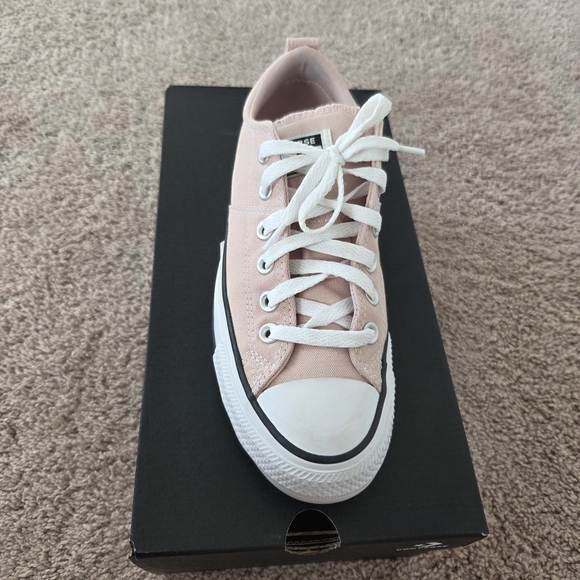 Converse Women's Pink Sneakers - Picture 7 of 16